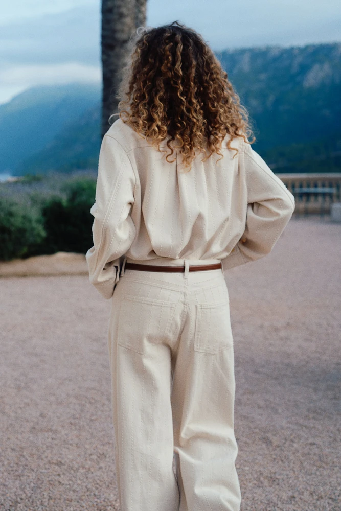 Wide-Leg Jeans