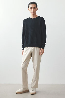 Pantalon coupe classique en sergé