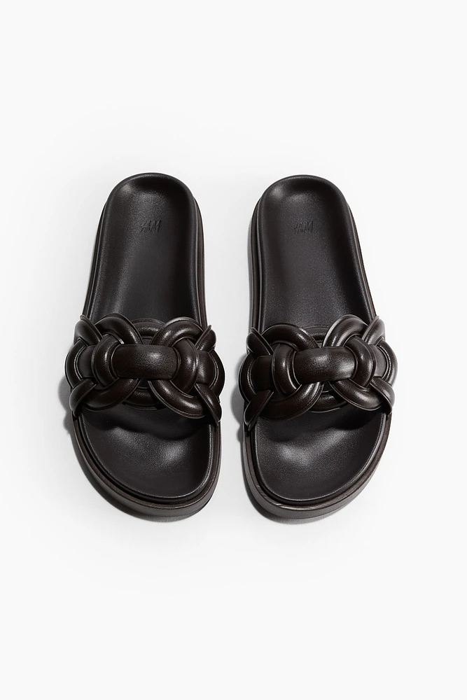 Intertwined-strap Sandals