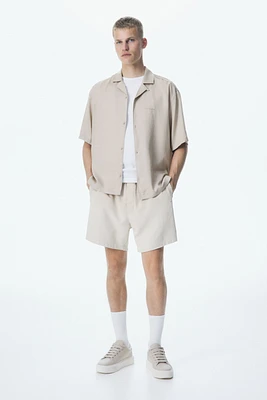 Loose-Fit Resort Shirt