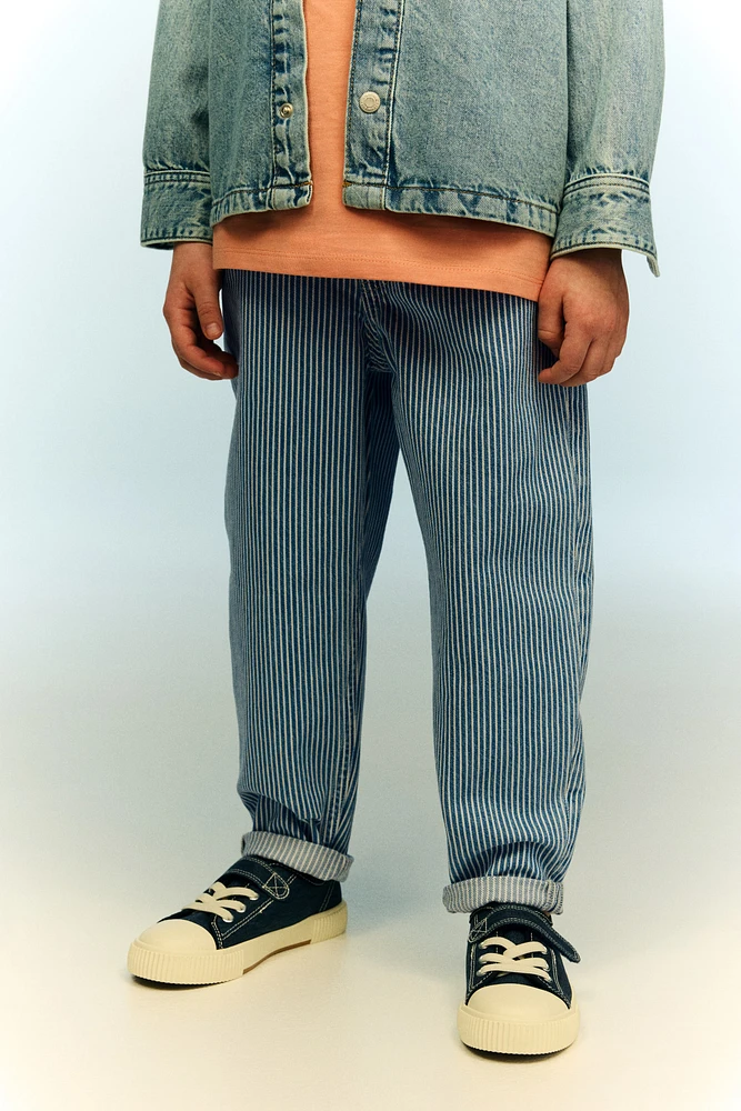 Loose Fit Jeans