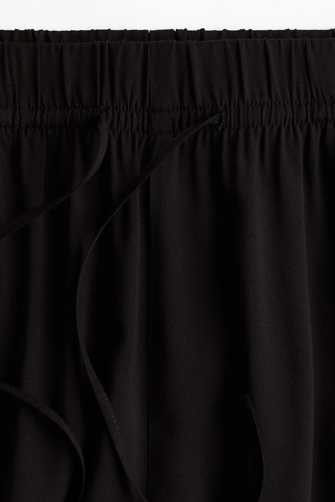Wide-cut Pull-on Pants