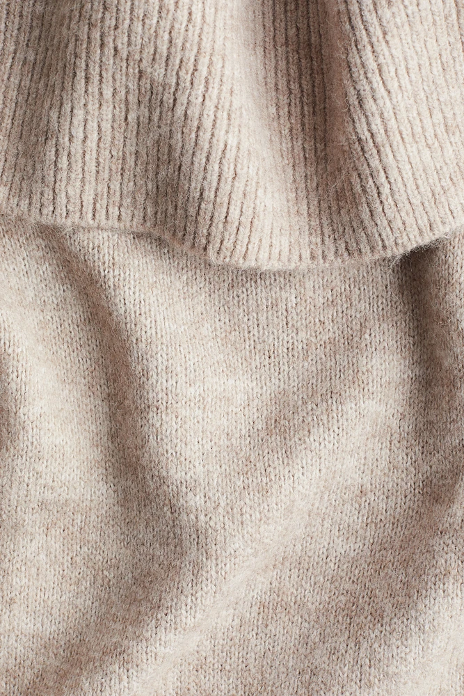 Off-the-Shoulder Fine-Knit Dress