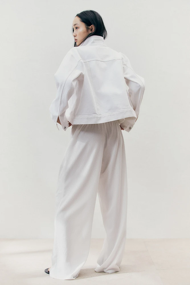 Pantalon large avec broderie anglaise