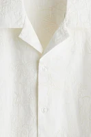 Chemise brodée classique avec col cubain