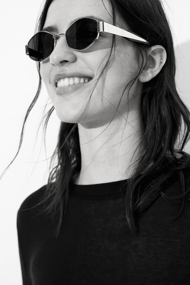 Hexagonal sunglasses