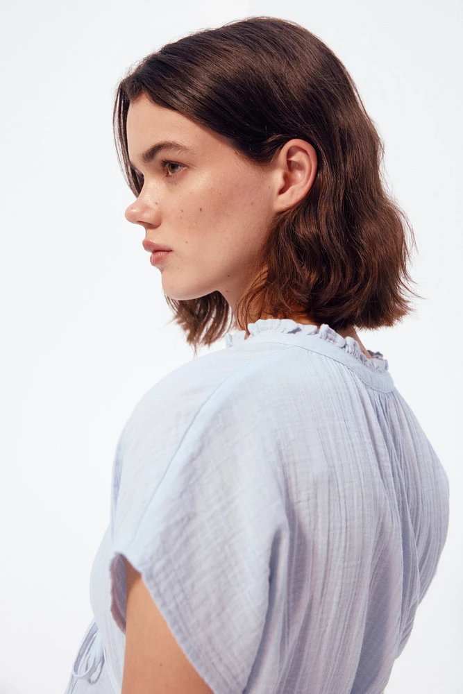 MAMA Tie-belt muslin blouse