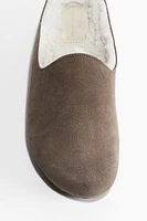 Mules en daim doublées de polar
