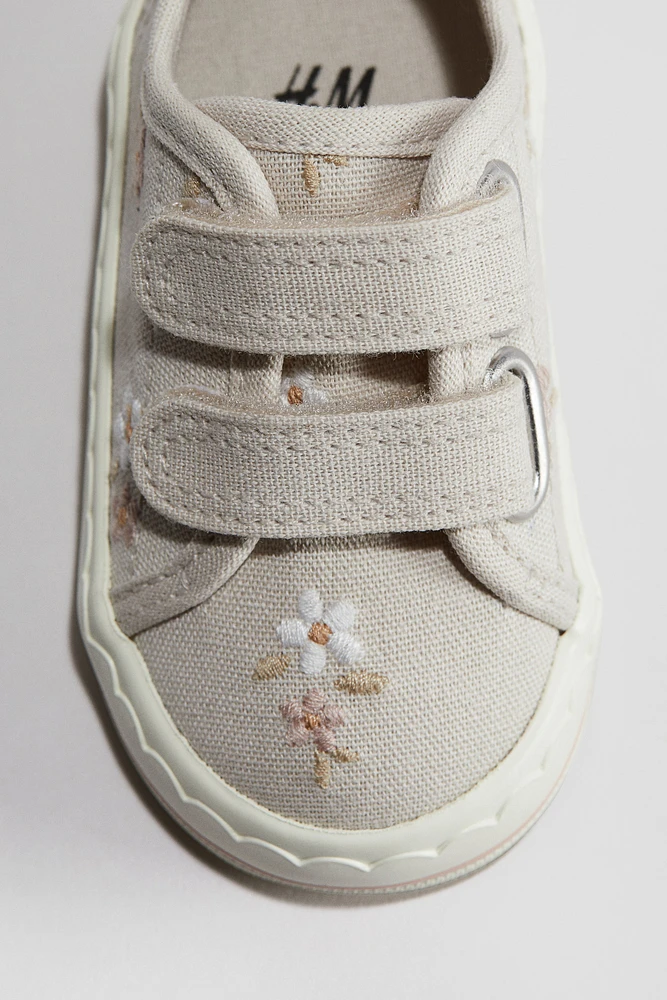 Embroidered-Detail Canvas Sneakers