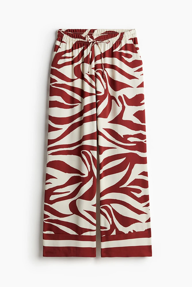 Wide-cut Pull-on Pants