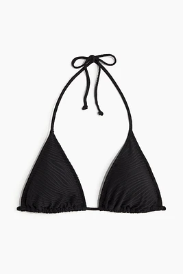 Haut de maillot à bonnets triangulaires coussinés