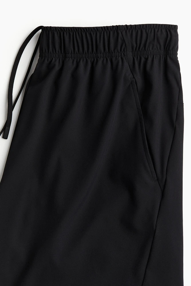 Long Sports Shorts with DryMove™
