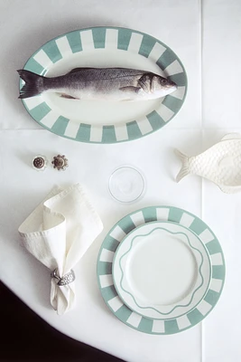 Medium-Sized Porcelain Plate