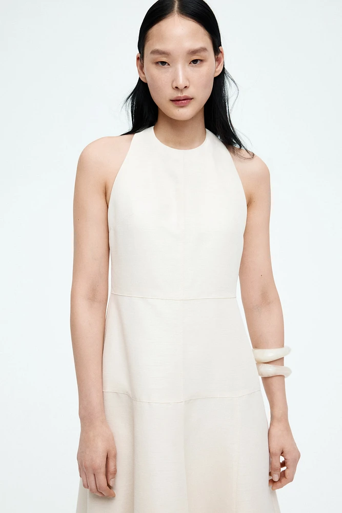 Robe dos nu