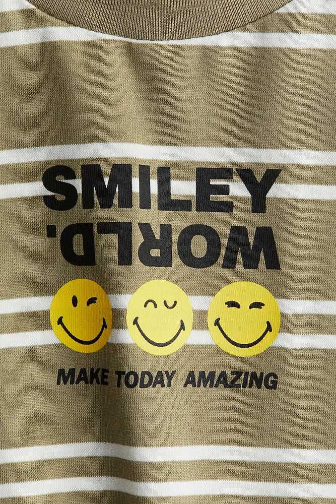 Long-Sleeved T-shirt