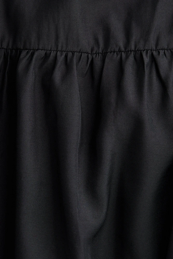 Robe maxi avec encolure carrée