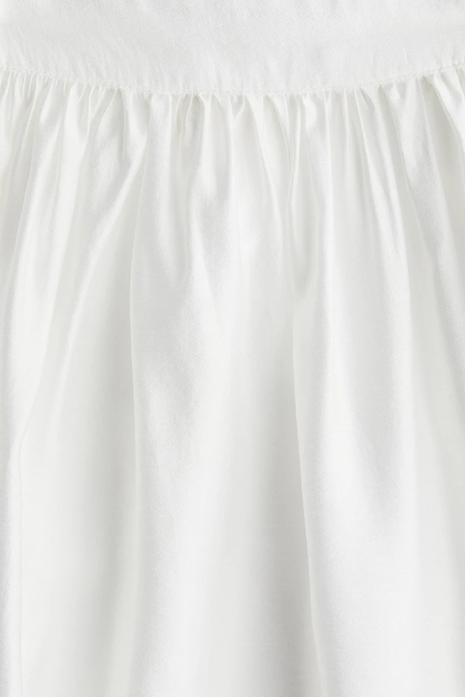 Balloon-Sleeved Blouse