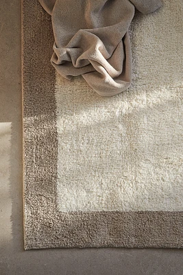 Tufted Bath Mat
