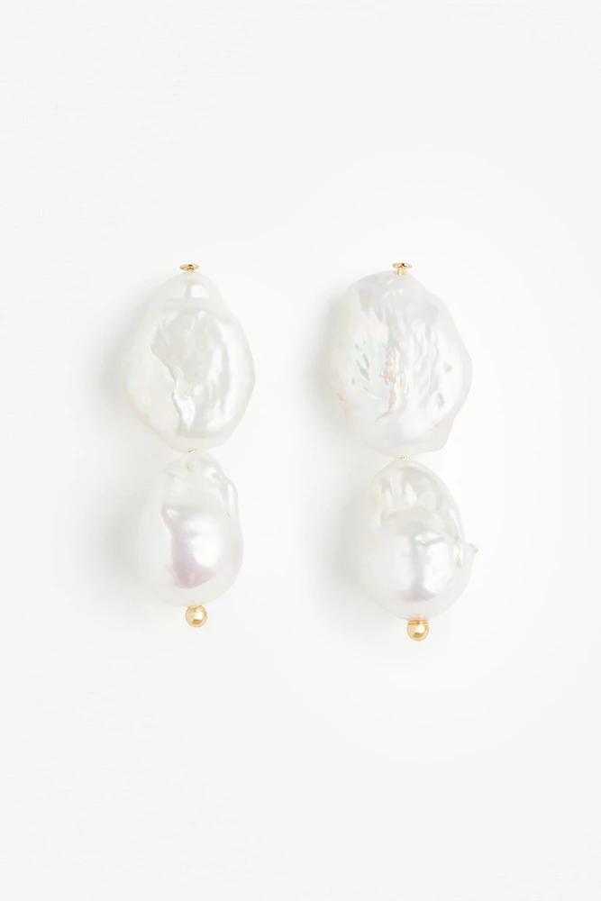 Gold-plated Pearl Pendant Earrings