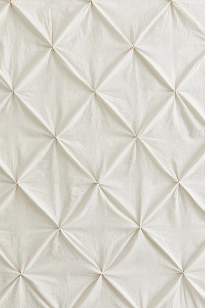 Pintuck Bedspread