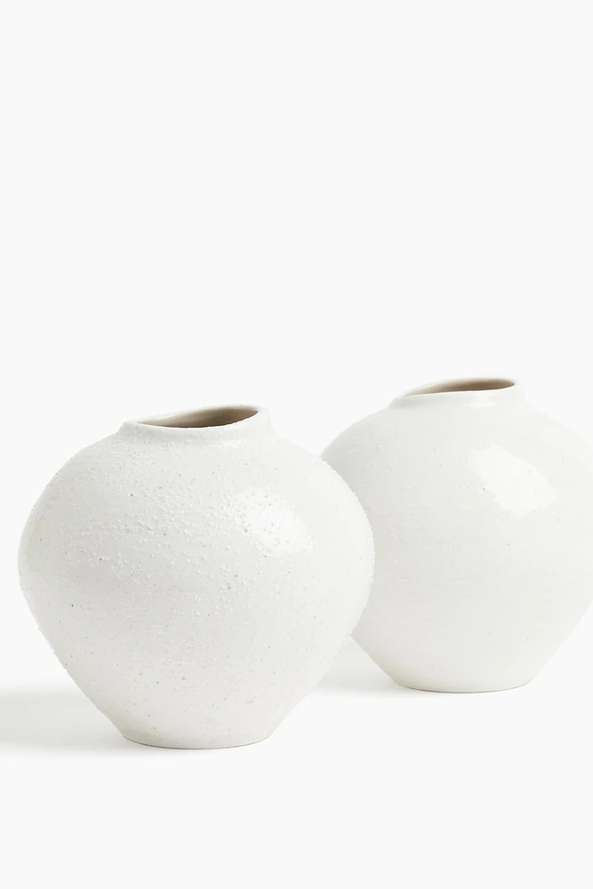 Vase irrégulier en grès cérame