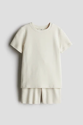2-Piece T-Shirt and Shorts Set