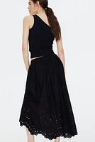 Jupe en broderie anglaise