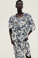 Robe à manches bouffantes