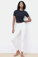 Sports Crop Top with DryMove™