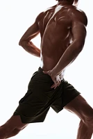 Mid-Length Cargo Sports Shorts with DryMove™
