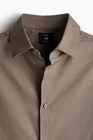 Chemise extensible près du corps