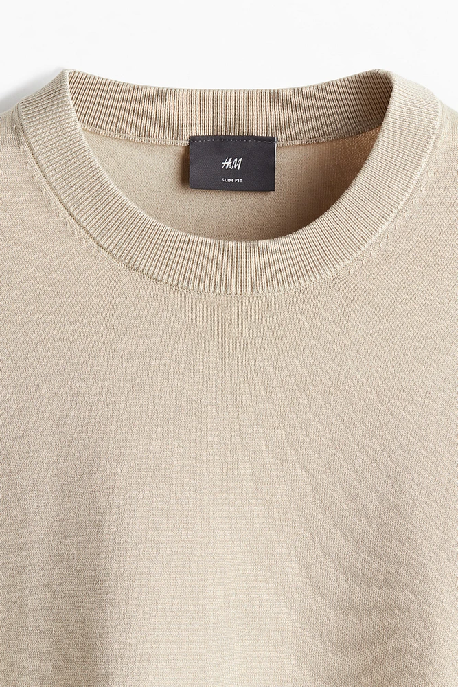 Slim Fit Fine-Knit Sweater