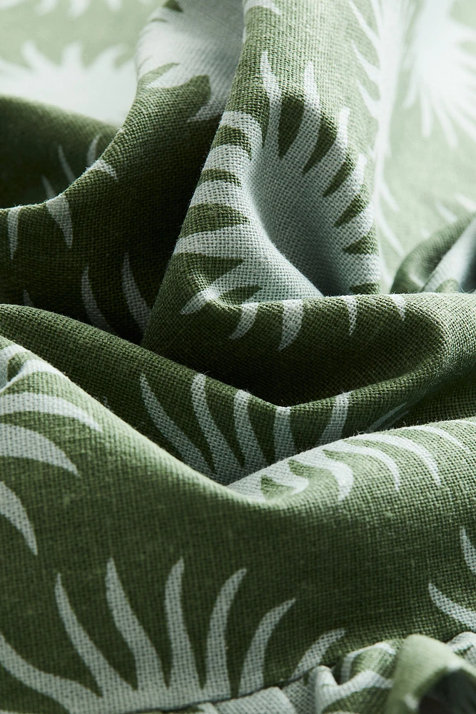 Ruffle-trimmed Cushion Cover