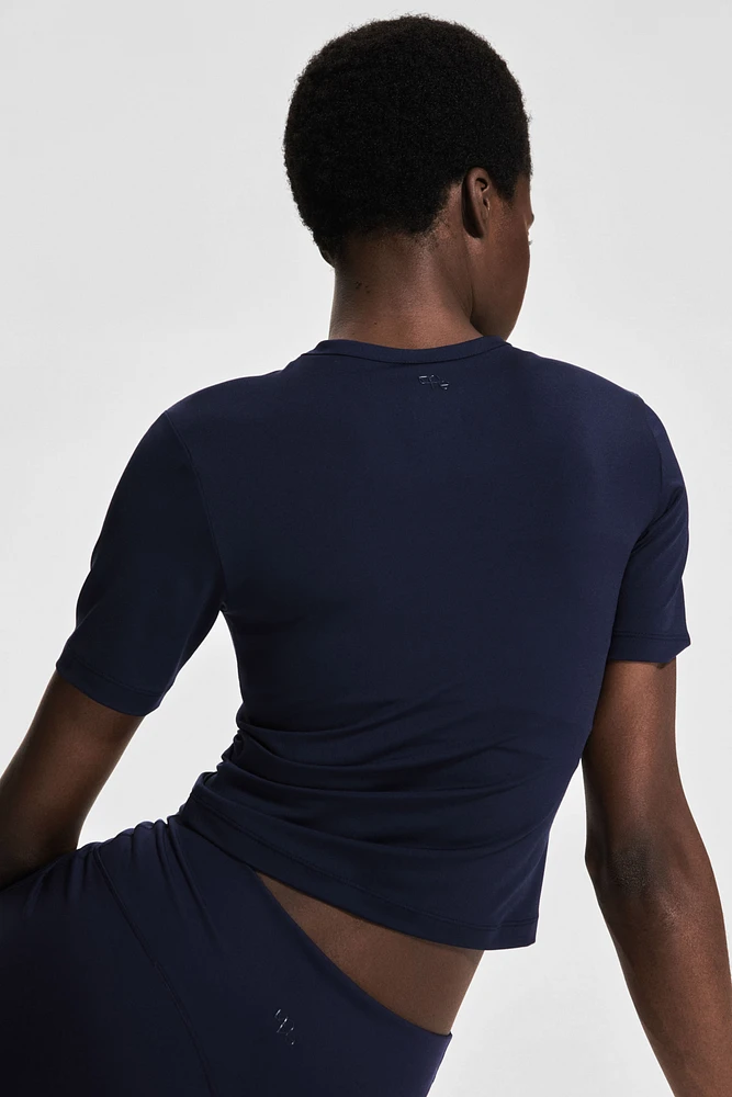 Sports Crop Top with DryMove™