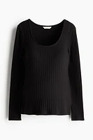 MAMA Ribbed Jersey Top