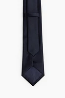 Tie