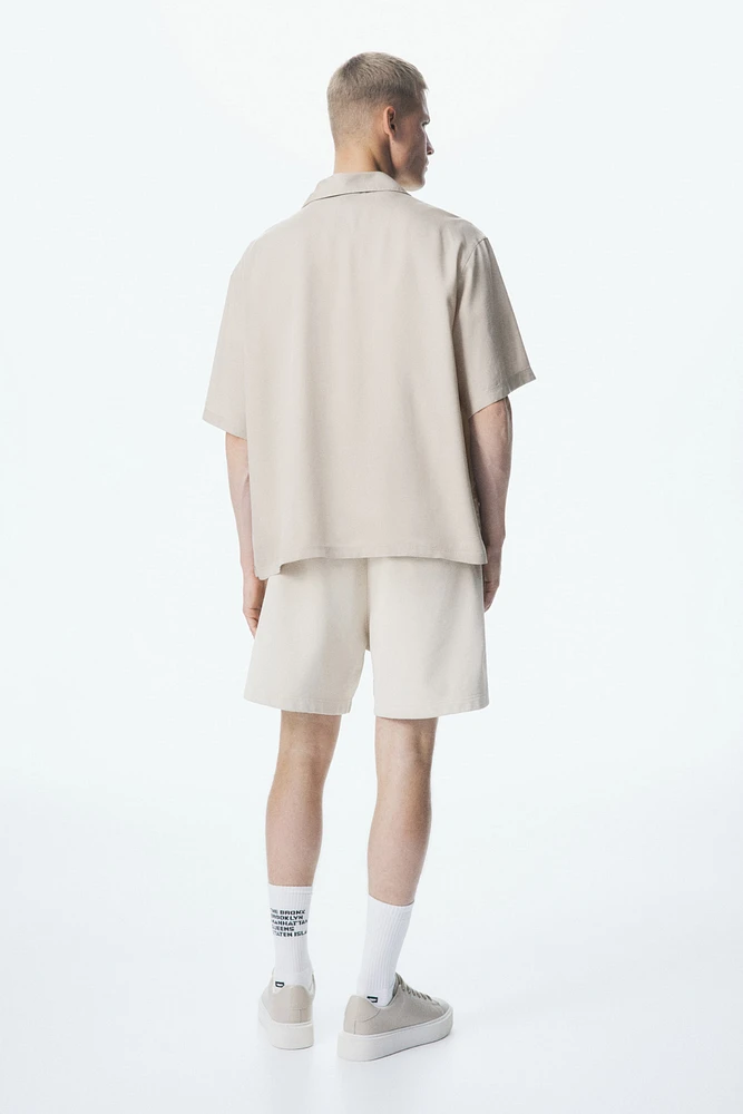 Loose-Fit Resort Shirt