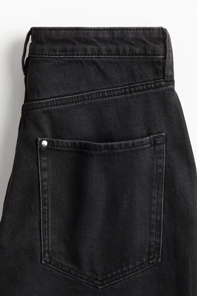 Curvy Fit Slim Straight High Ankle Jeans