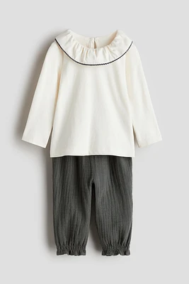 Ensemble 2 pièces avec blouse et pantalon