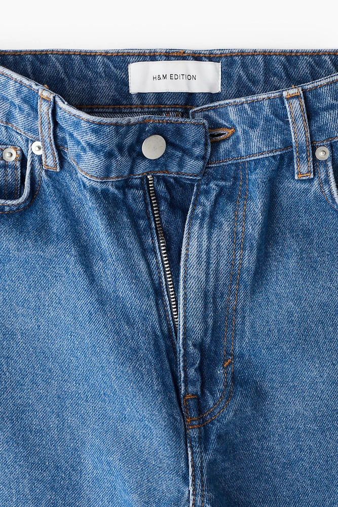 Straight Jeans