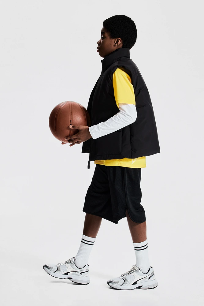 Basketball Shorts with DryMove™