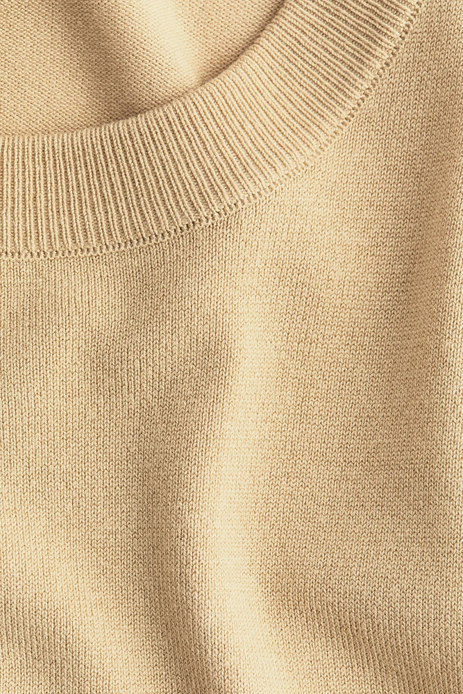 Short Fine-Knit Sweater