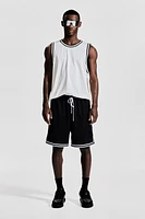 Loose-Fit Basketball Shorts with DryMove™