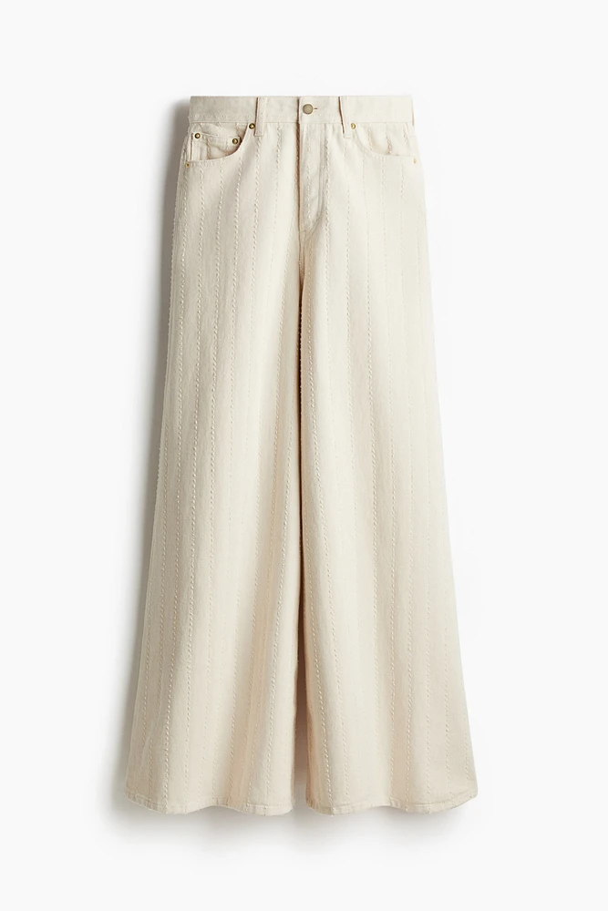 Wide-Leg Jeans