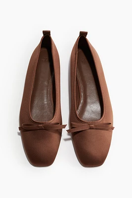 Ballerines avec nœud