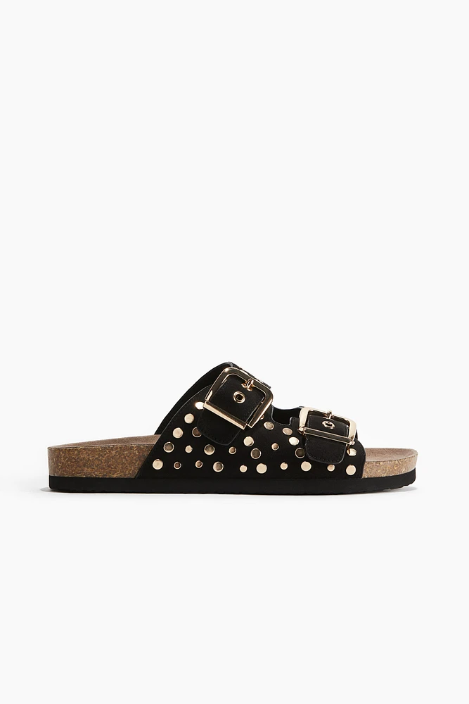 Sandales cloutées