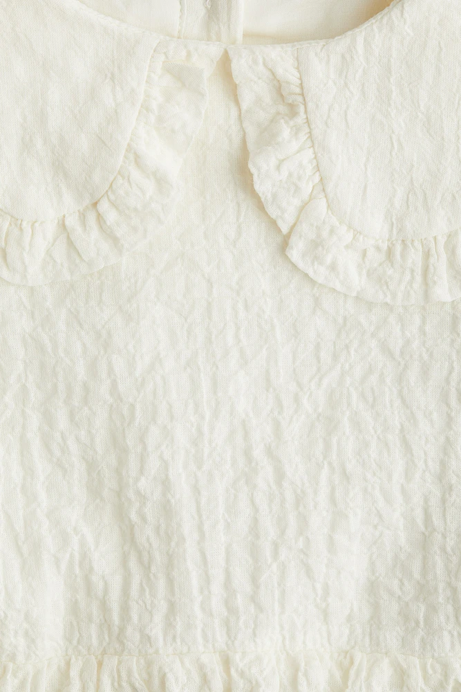 Puff-Sleeve Seersucker Blouse