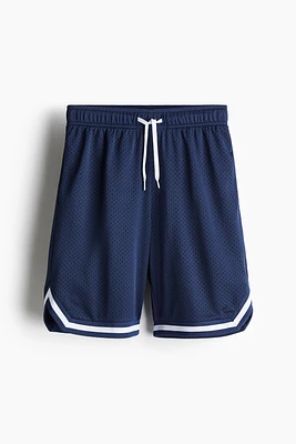 Basketball Shorts with DryMove™