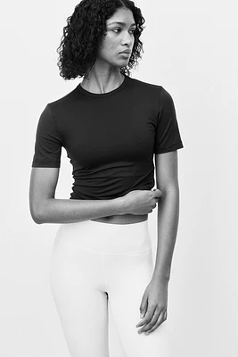 Sports Crop Top with DryMove™