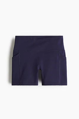 Sports Hot Pants with DryMove™